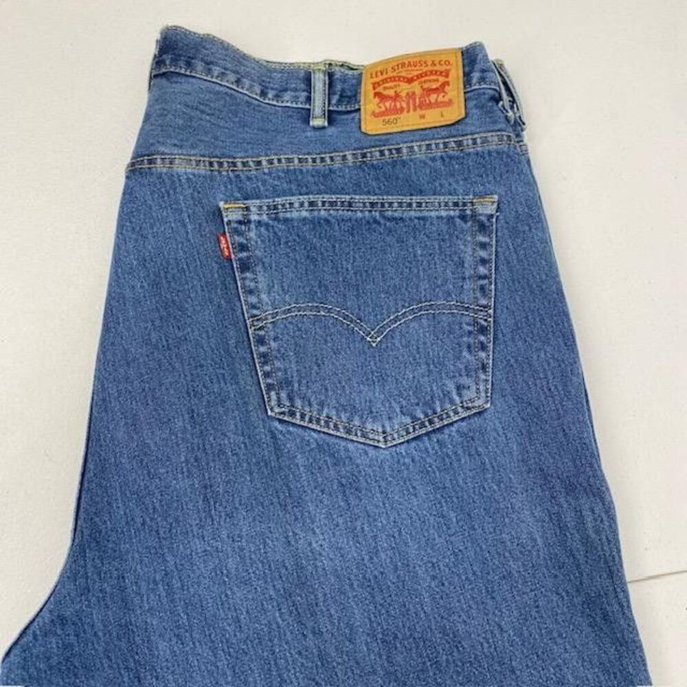Levi's 560 Comfort Fit Jeans Mens 48x34 Blue Relaxed Tapered 100% Cotton(437-5)